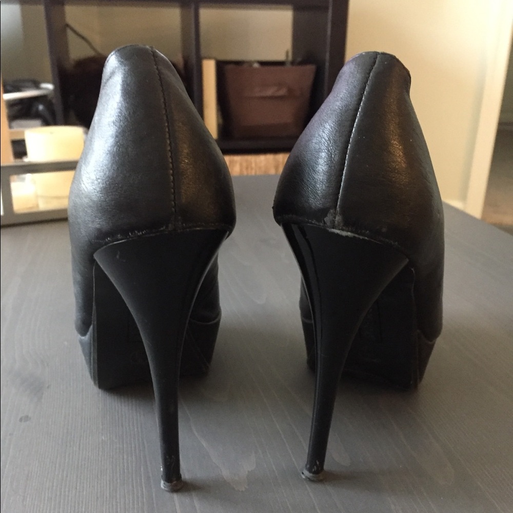 Black pumps 4.5” heel